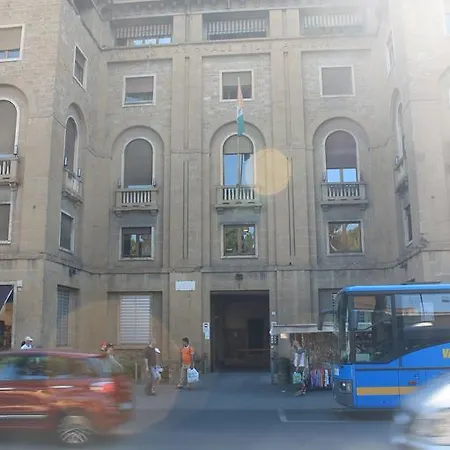 Station Gæstehus Firenze